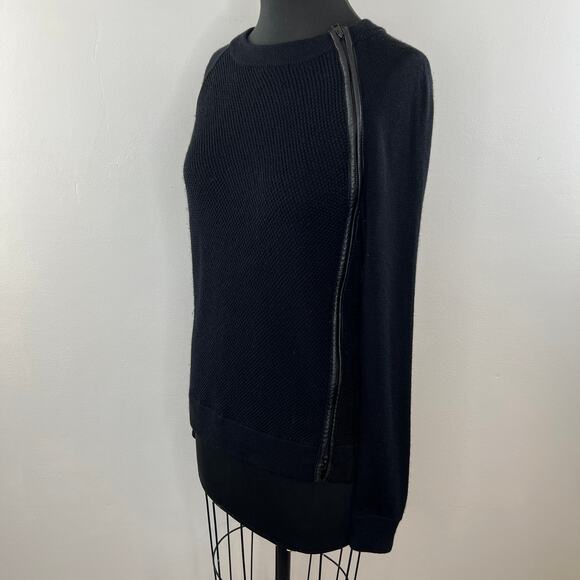 VINCE Black Wool & Leather Waffle Knit Crewneck Front Zip Pullover Sweater XS - Picture 2 of 6